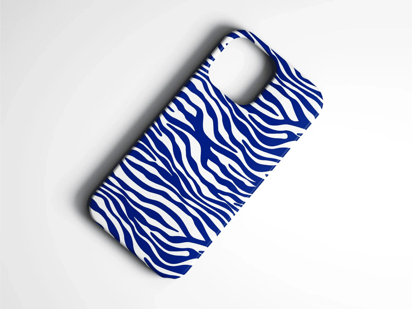 Mavi beyaz zebra desenli telefon kılıfı, şık ve modern tasarım.