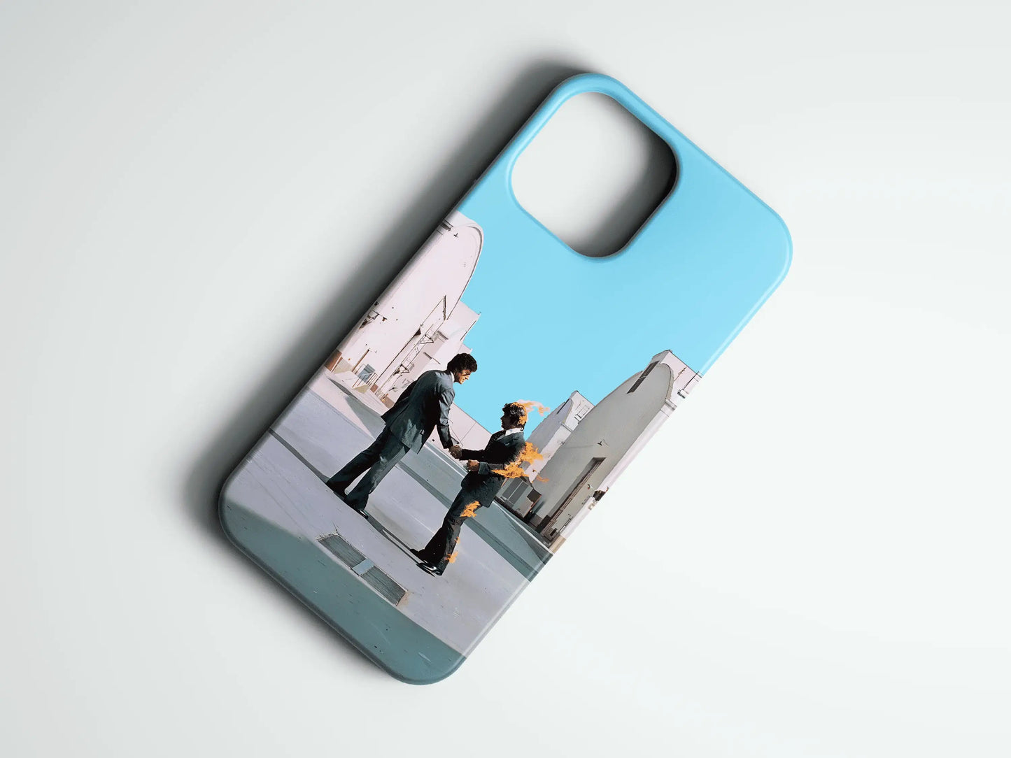 Açık mavi arka planlı, modern çizimli retro tarzda görsel baskılı telefon kılıfı