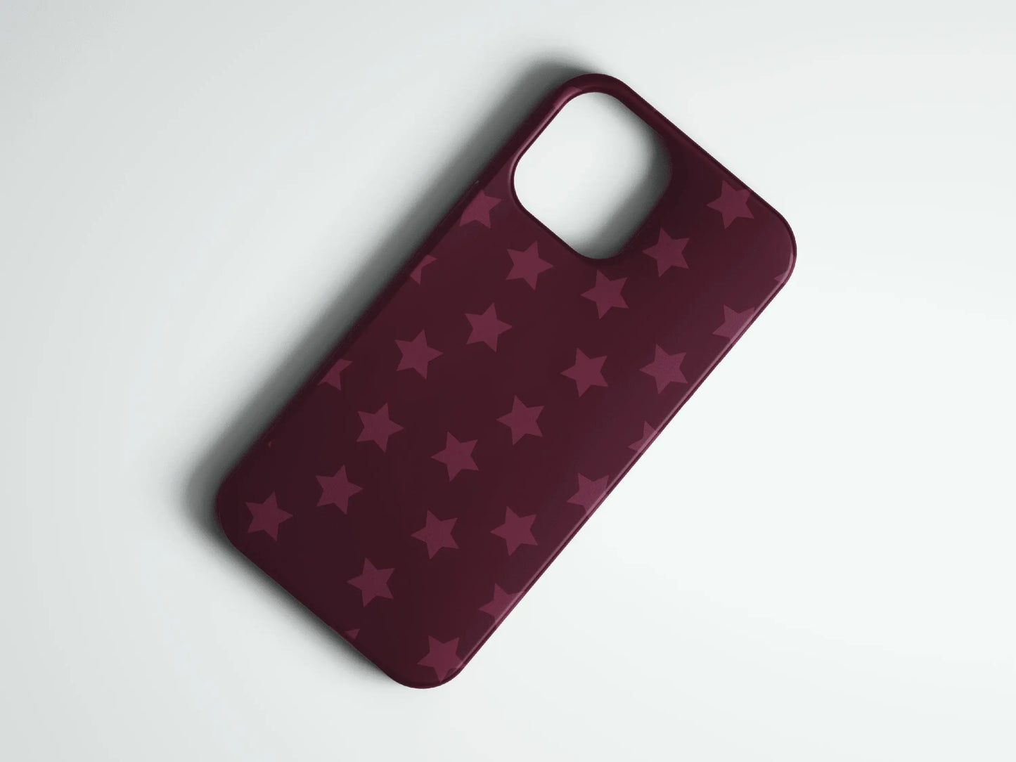 Bordo yıldız desenli telefon kılıfı, şık koruyucu aksesuar