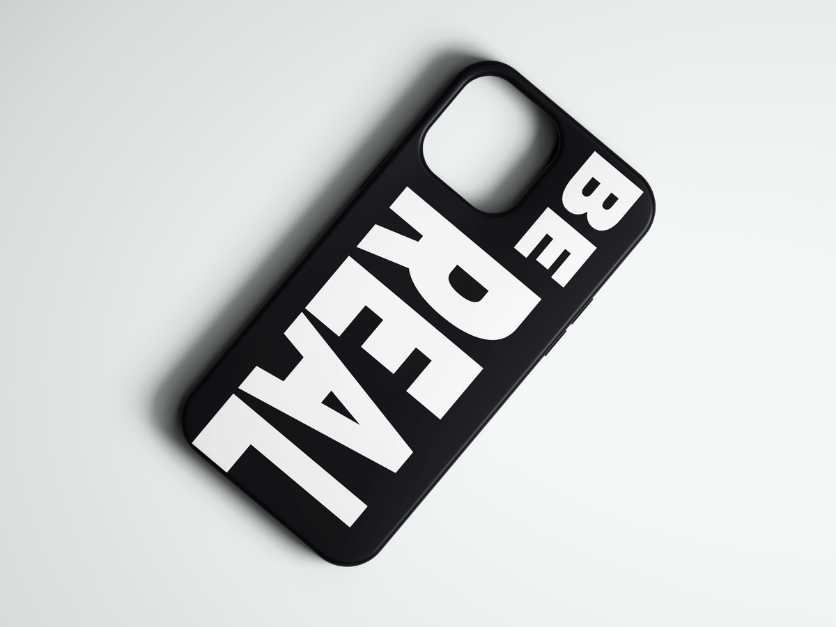 Real Bold yazılı telefon kılıfı